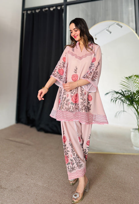 Sunehri Floral Kurta Set